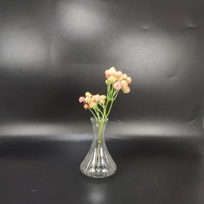 Wholesale Custom Clear Mini Ribbed High Borosilicate Glass Lovely Vase for Home Decoration, Wedding, Flower Arrangement