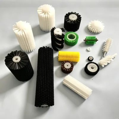 Customized Industrial Cylinder Brush Rotary PP Wire Wheel Brush Nylon Roller Brush for PV Panel