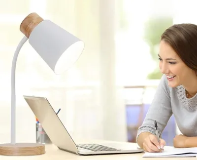 Hot Selling Height Adjustable Desk Lamp Night Light Study Desk Switch Table Lamp
