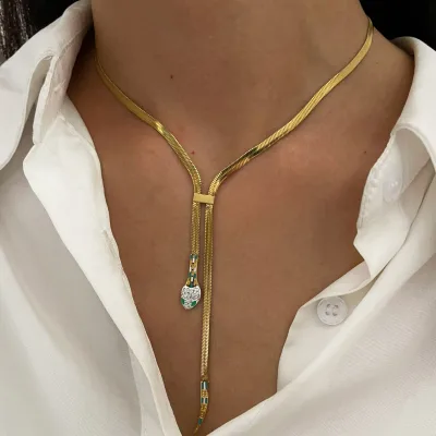 Stainless Steel Snake Shaped Flat Snake Bone Chain with High Texture, Daily Fashion, Personalized Women's Necklace
