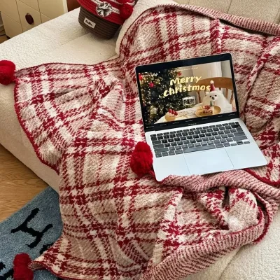 Soft Office Nap Blanket for Couch Bed Sofa Breathable Sofa Blanket with Pom-pom Living Room Bedroom Decor Knitted Blankets