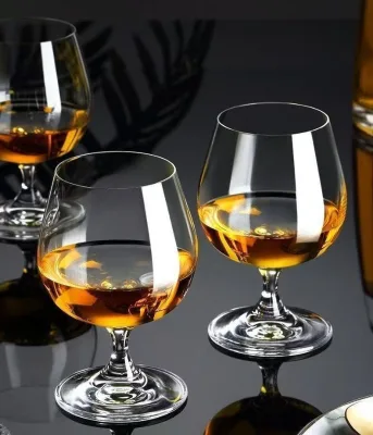 Premium Crystal Clear Brandy Snifter Glasses Set Short Stem Wide Bowl Cognac and Whiskey Glasses for Bar Home and Party Use